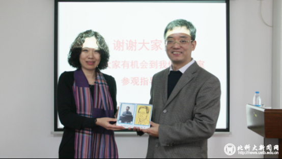 清华大学化学系教授、博士生导师林金明做客偷拍自慰
“理学之美”前沿论坛第33讲528.png